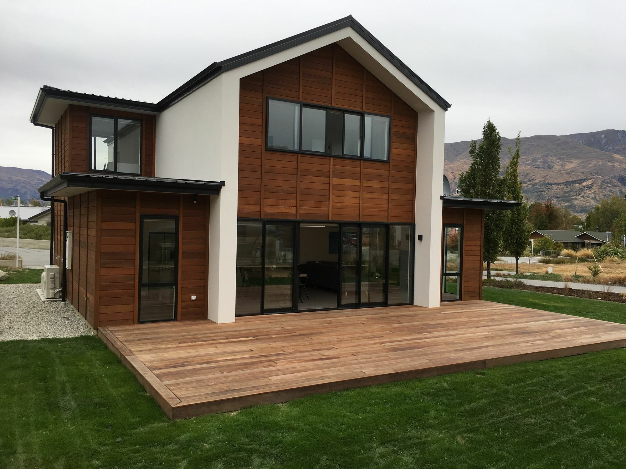 Luxury On Kapuka Villa Wanaka Buitenkant foto
